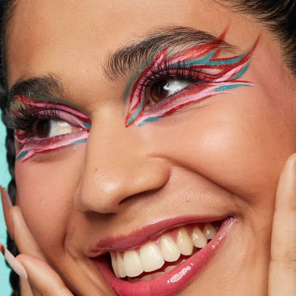 ايلاينر فيفيد ريشة الوان/Sneaky Pink 09